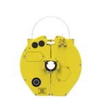 Robot monitorujący lód na napowietrznej linii przesyłowej.-